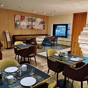 Apartahotel Residhome Luxembourg Esch-belval