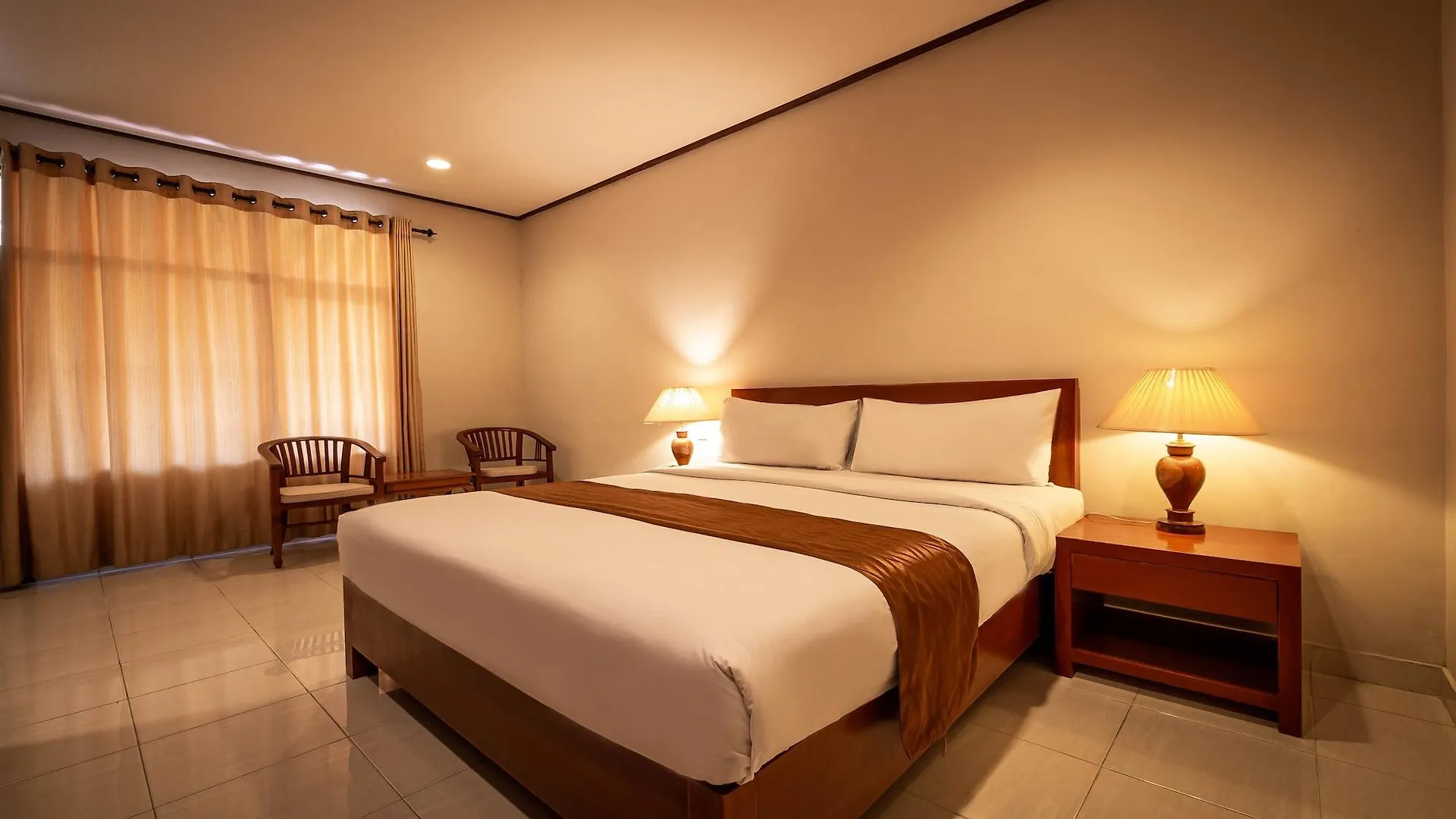 Yulia Beach Inn Kuta Kuta  3*, Kuta (Bali) Indonesia