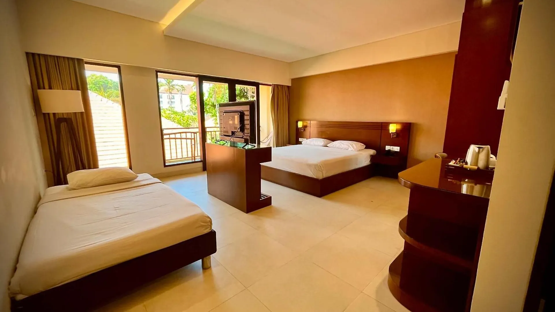 Yulia Beach Inn Kuta Kuta  3*, Kuta (Bali) Indonesia