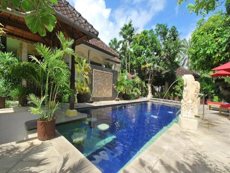 Hotel Yulia Beach Inn Kuta Kuta