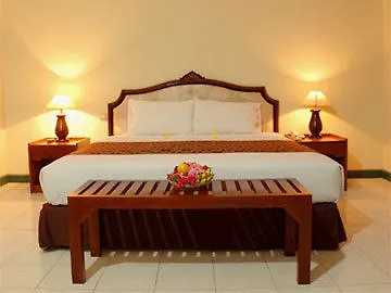 Yulia Beach Inn Kuta Kuta  Kuta (Bali)