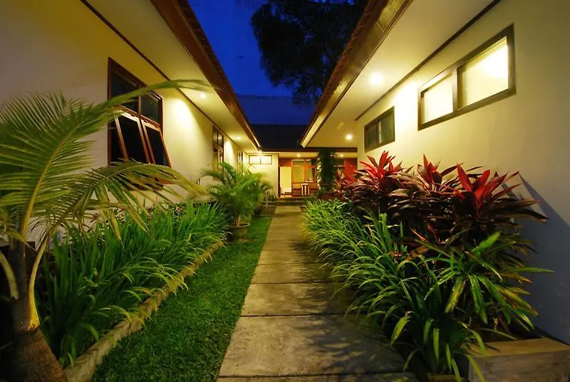 Yulia Beach Inn Kuta Kuta  Kuta (Bali)