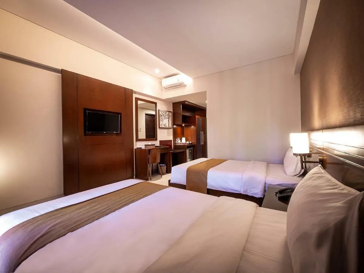 Hotel Yulia Beach Inn Kuta Kuta