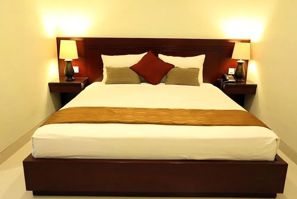 Yulia Beach Inn Kuta Kuta  Hotel